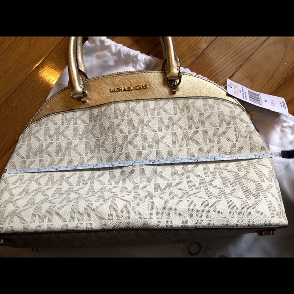 Michael Kors Handbag - Picture 7 of 10